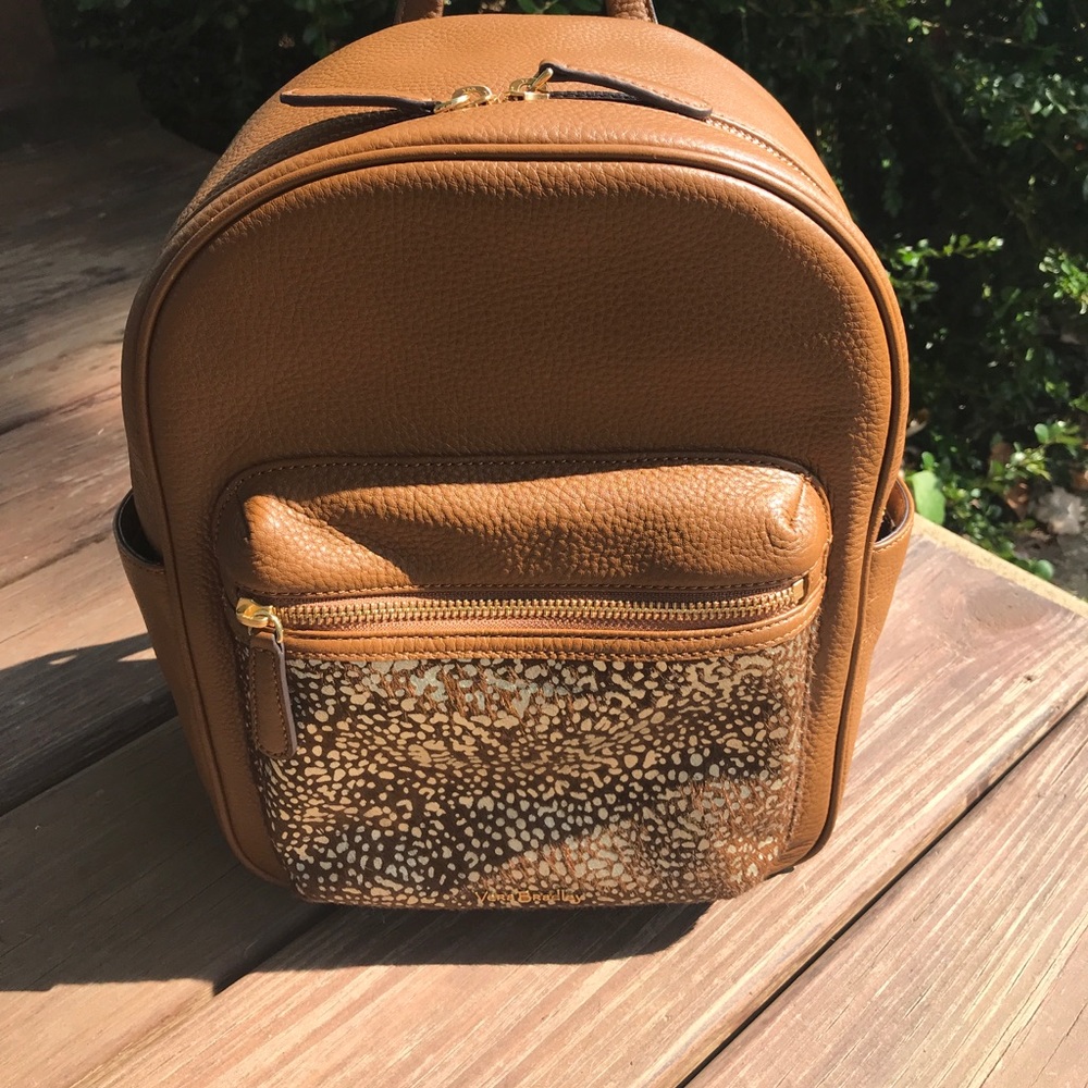 Beautiful Vera Bradley Leighton leather backpack